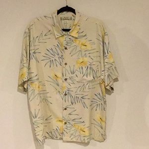 Tommy Bahama Men’s Tan Floral Silk SS Shirt Large